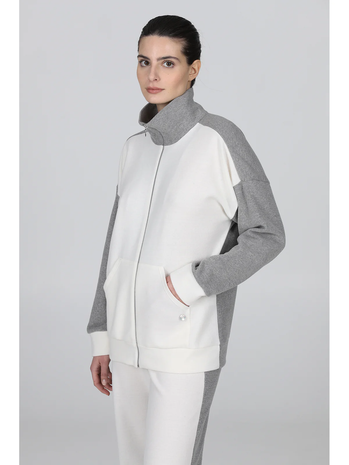 Marta tuta con zip - immagine 6